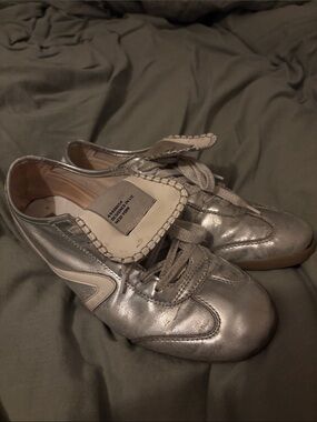 Steve Madden Metallic Silver Low-Top Sneakers
